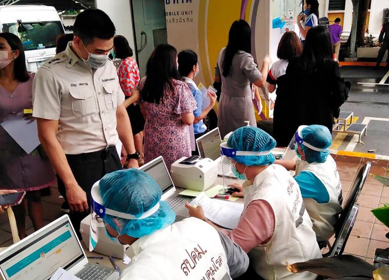 Thailand tingkat pengesanan kontak selepas 3 pengingkar kuarantin diuji positif Covid-19