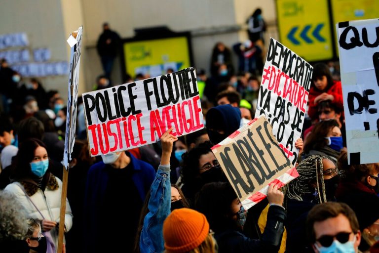 French govt signals possible backtrack on ‘police filming’ law