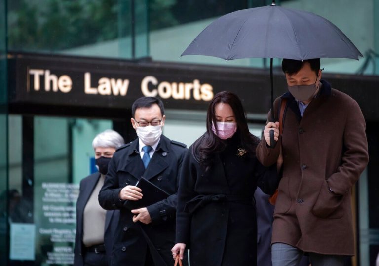 Police had concerns about arresting Huawei CFO on plane, court hears