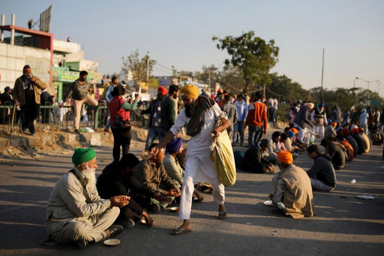 Relentless farmers protest at New Delhi border despite police violence