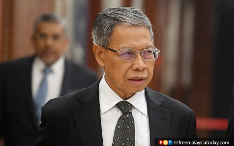 Projek lebuh raya Kelantan siap pada 2025, kata Mustapa