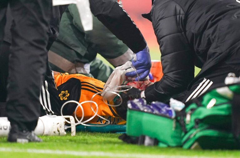 Wolves’ Jimenez ‘comfortable’, recovering from skull operation