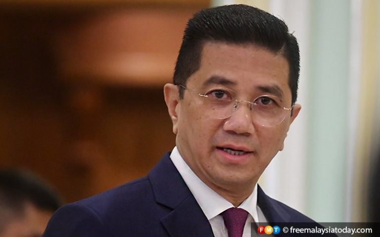 PH politicising budget, says Azmin