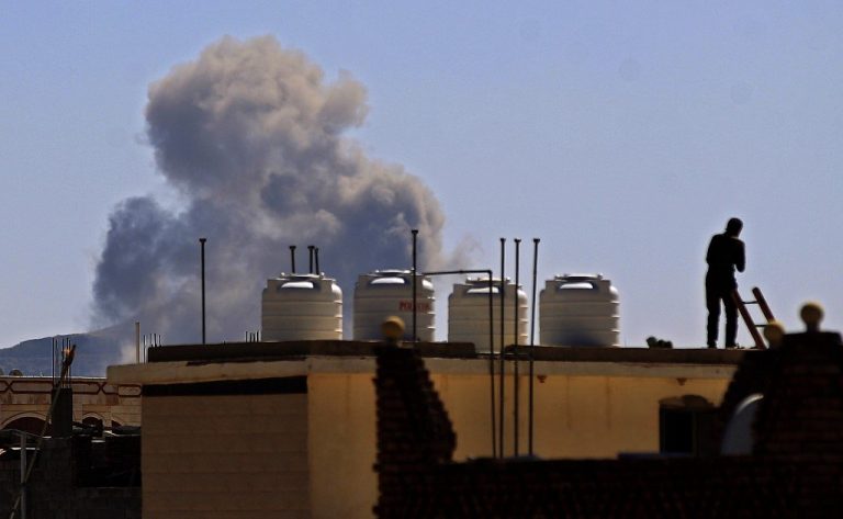 Saudis lead bomb strike on Yemeni rebel camps after Aramco hit