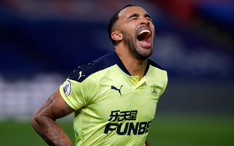Late goals give Newcastle victory at Palace