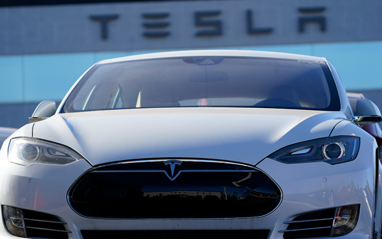 Tesla could widen release of ‘self-driving’ software in 2 weeks