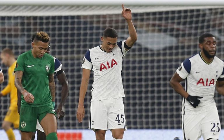 Vinicius double as Spurs thrash Ludogorets