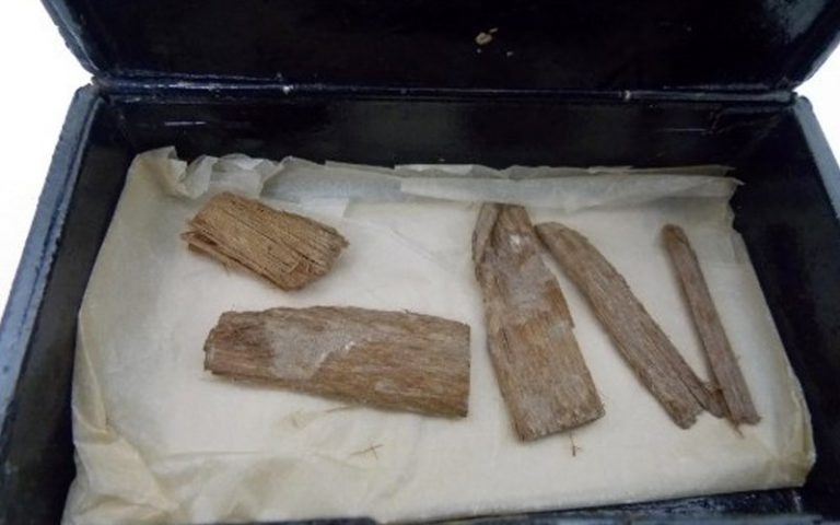 5,000-year-old Great Pyramid artefact found in cigar tin