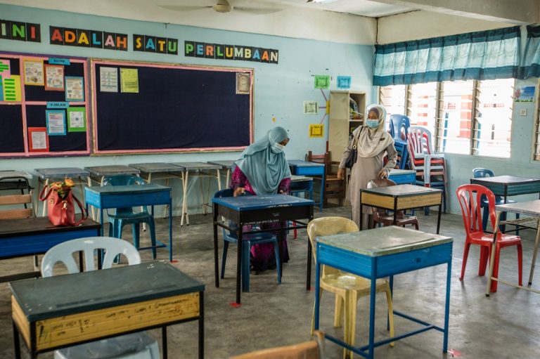 Covid-19 vaccine: Teachers should be given priority after frontliners, says Sarawak union