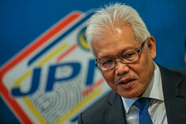 Here’s why stateless individuals face so many challenges in being recognised as Malaysian citizen, home minister told