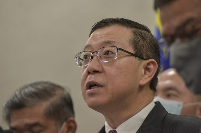 Perikatan govt ‘declaring confrontation’ with Penangites by cancelling ferry service, Guan Eng says