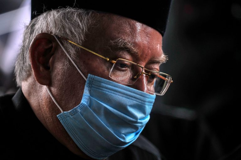 Najib thanks govt for his mother’s state funeral