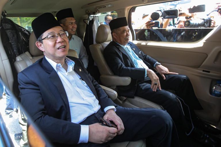 Guan Eng, Mat Sabu: Time for Pakatan to hit reset, ignore ‘opportunistic’ Perikatan backbenchers
