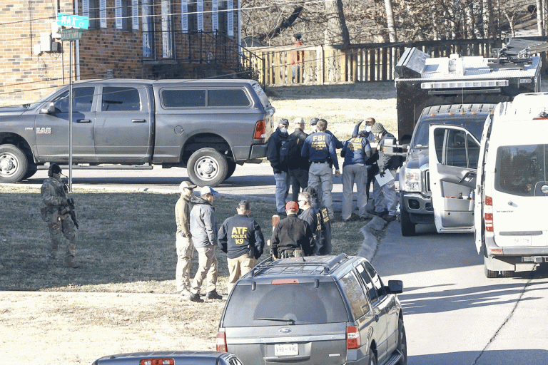 Investigators search home in Nashville bomb probe