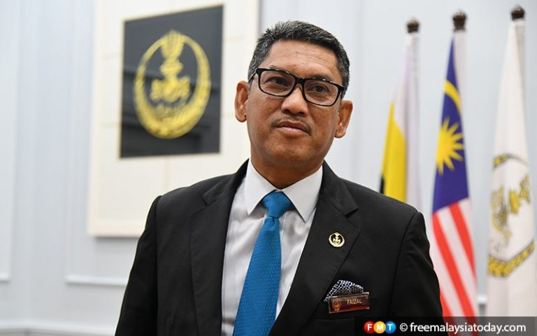 Perak MB hands in his resignation