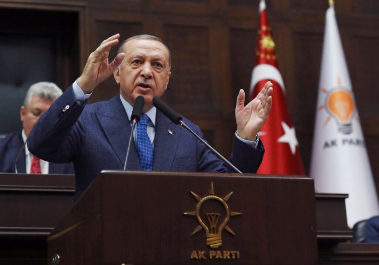 UK, Turkey sign £18.6 bil post-Brexit trade deal