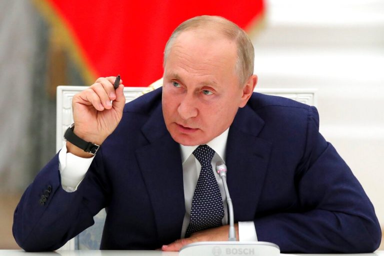 Putin calls media probe into Navalny poisoning ‘trick’ to attack Russia