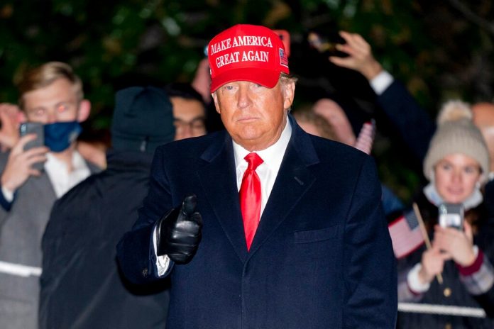Trump openly floats idea of 2024 White House run