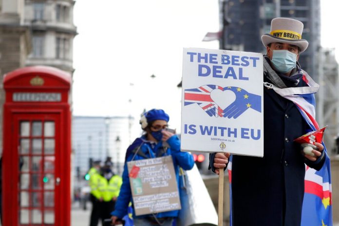 Margin for compromise limited as Brexit talks go down to wire