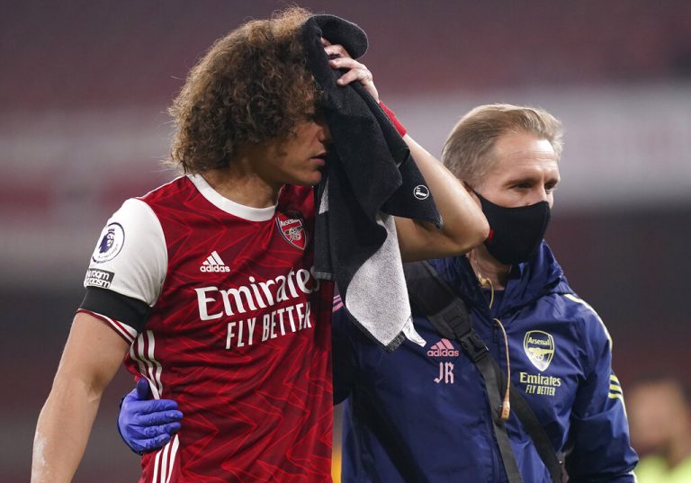 Arteta backs concussion subs after David Luiz’s head injury