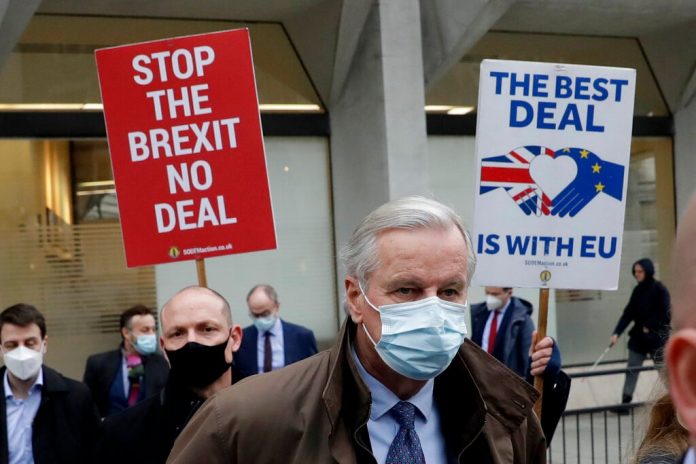 Time for final preparations for life outside EU, UK tells firms