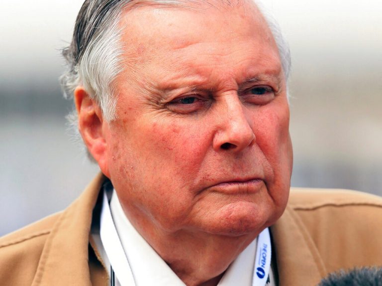 Former Ryder Cup player Alliss, the ‘voice of golf’, dies aged 89