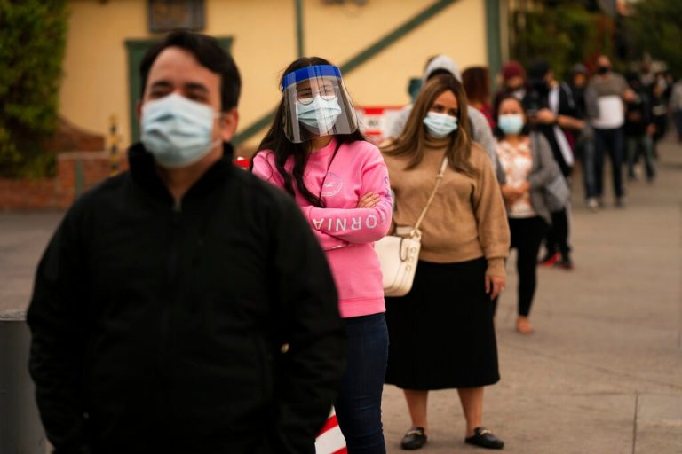 US Congress works through the weekend to finalise Covid aid package