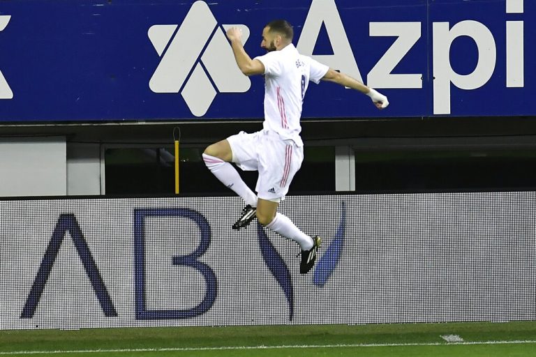 Benzema stars as Real Madrid move level with Atletico at La Liga summit