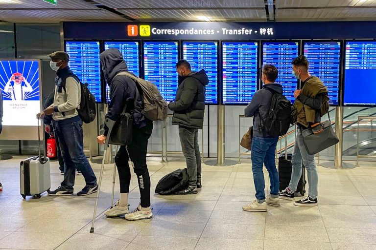 EU urges end to bans over UK virus strain as travel chaos looms
