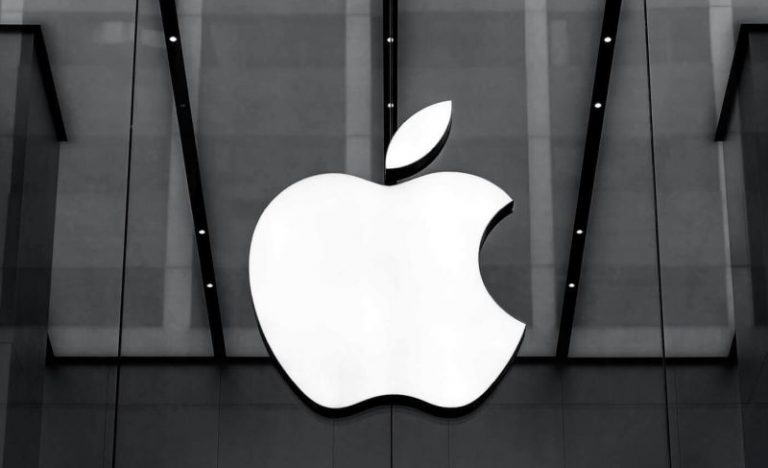 Apple Self Driving Car To Enter Production By 2024; Features New Battery Tech