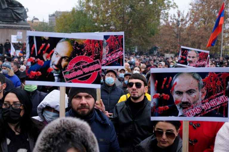 Armenian opposition launches ‘disobedience’ drive to topple PM