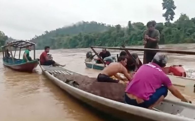 Insiden bot karam: Anda semua wira barisan hadapan negara, kata PM