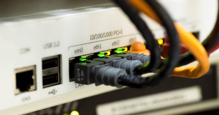 US warns Pacific ally on Chinese bid for undersea cable project