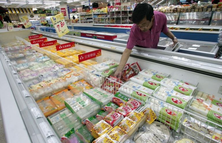 China’s consumer prices fall for first time in over a decade