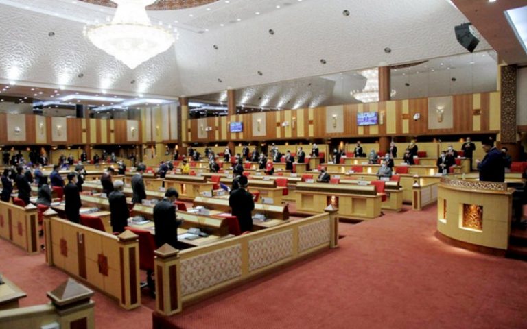 1 muka baru antara 5 EXCO Perak angkat sumpah