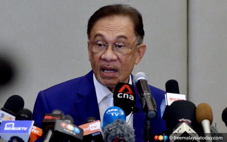 Narrow budget win won’t inspire confidence, says Anwar