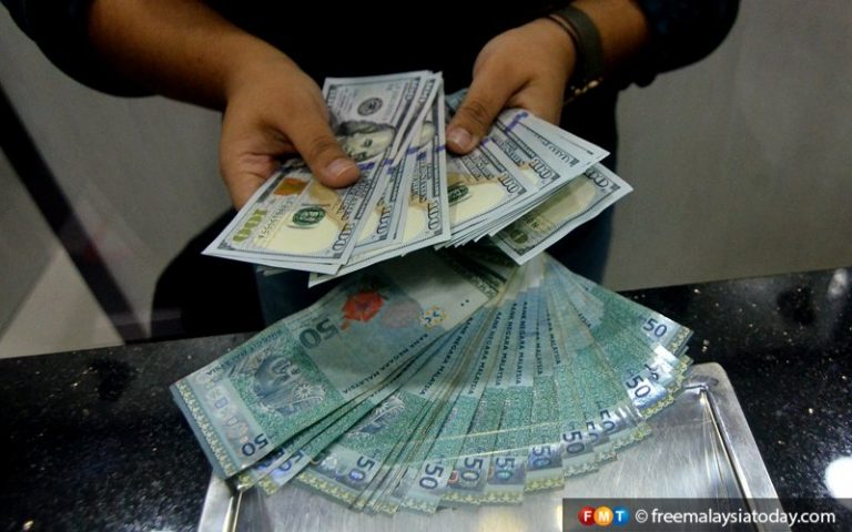 Ringgit opens lower as dollar strengthens