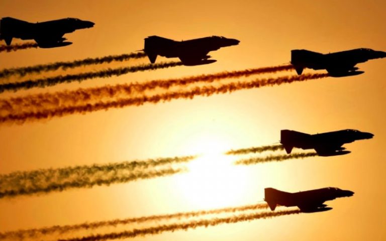 S. Korea scrambles jets as China, Russia enter air zone
