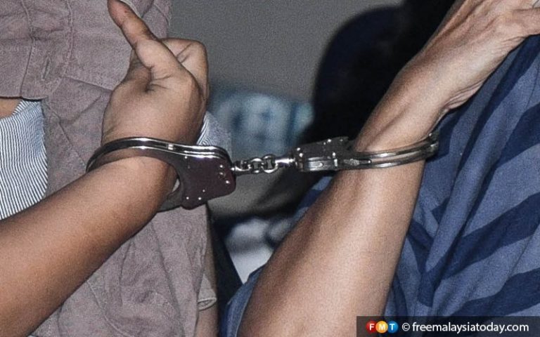 Online gambling syndicate mastermind nabbed in raid
