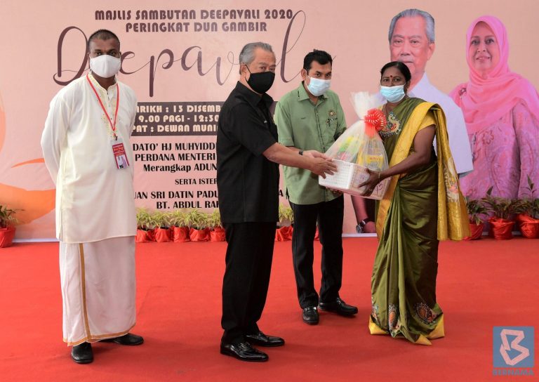 Govt to add Covid-19 vaccine order to cover 60-70 pct of Malaysians – Muhyiddin
