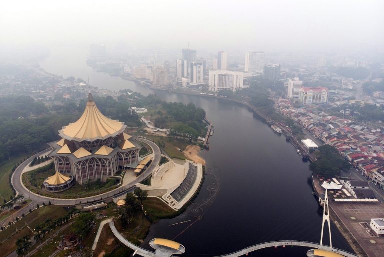 Sarawak extends RM1 flat-fare to Bintulu buses