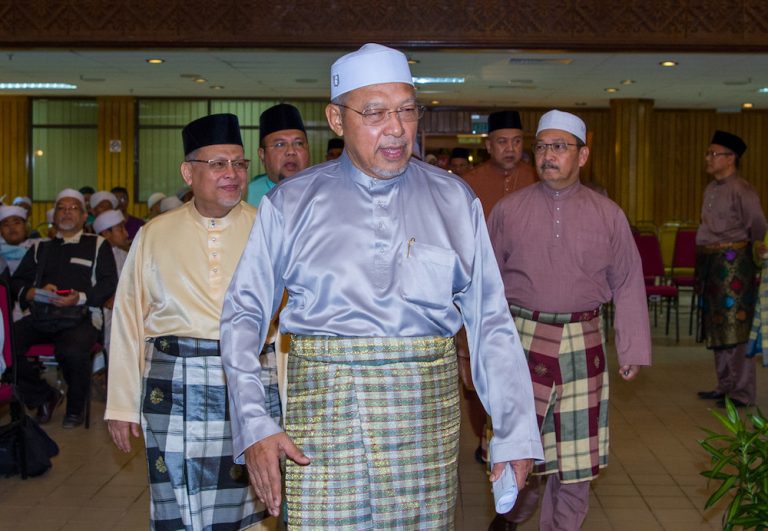 Residents urged to make early preparations for possible third wave flood, warns Kelantan MB