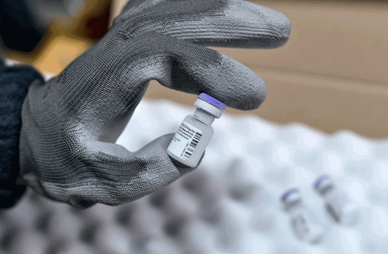 First vaccine doses arrive in France
