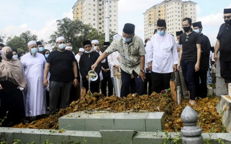 Former Johor assembly Speaker laid to rest