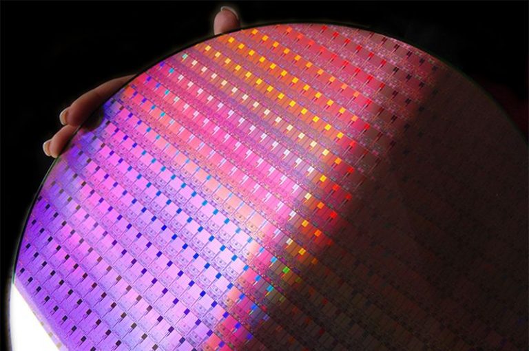 Intel To Outsource Production of Atom And Xeon Chipsets To TSMC