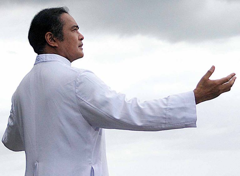 Veteran actor Arcilla is in-demand as ever