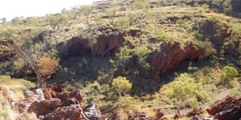 Rio Tinto begin rebuilding ties after sacred cave blast