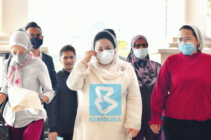 Prosecution in Rosmah’s solar graft trial closes case