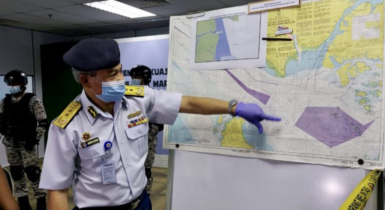 MMEA nab smugglers in boat with RM5.1m worth of syabu, biggest case for Johor this year