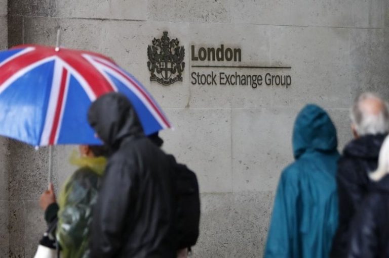 London’s FTSE 100 hits 9-month high as oil prices jump